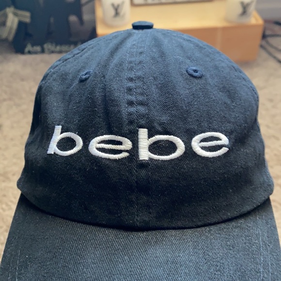 Bebe hat 🧢 - Picture 3 of 13